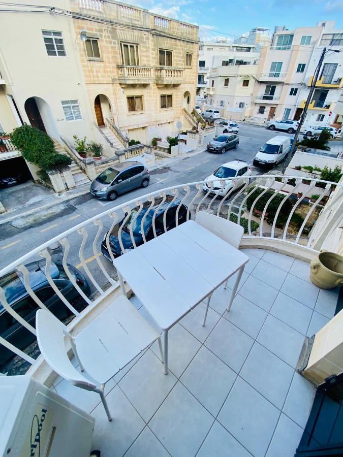 Swieqi 2 Bedroom - First Floor Apartment Is-Swieqi Kültér fotó